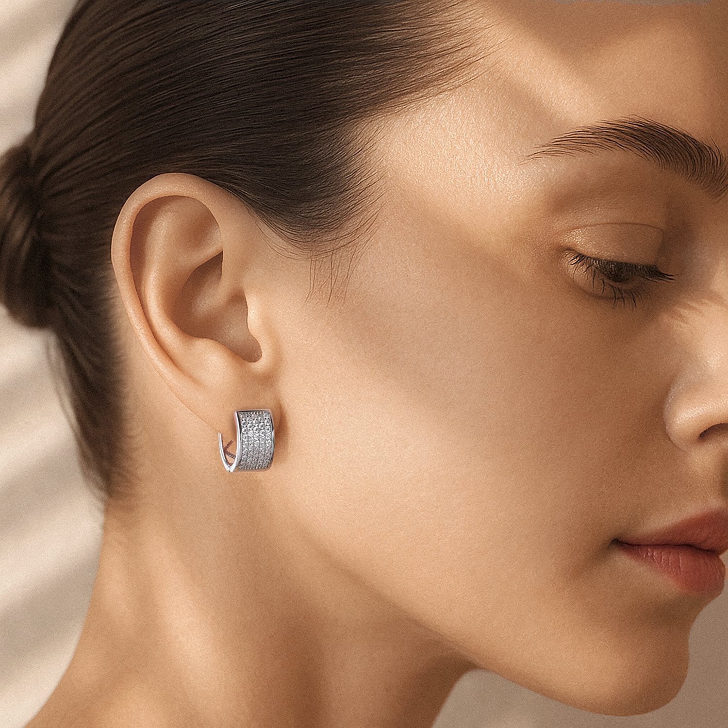 Серебряные серьги с фианитами