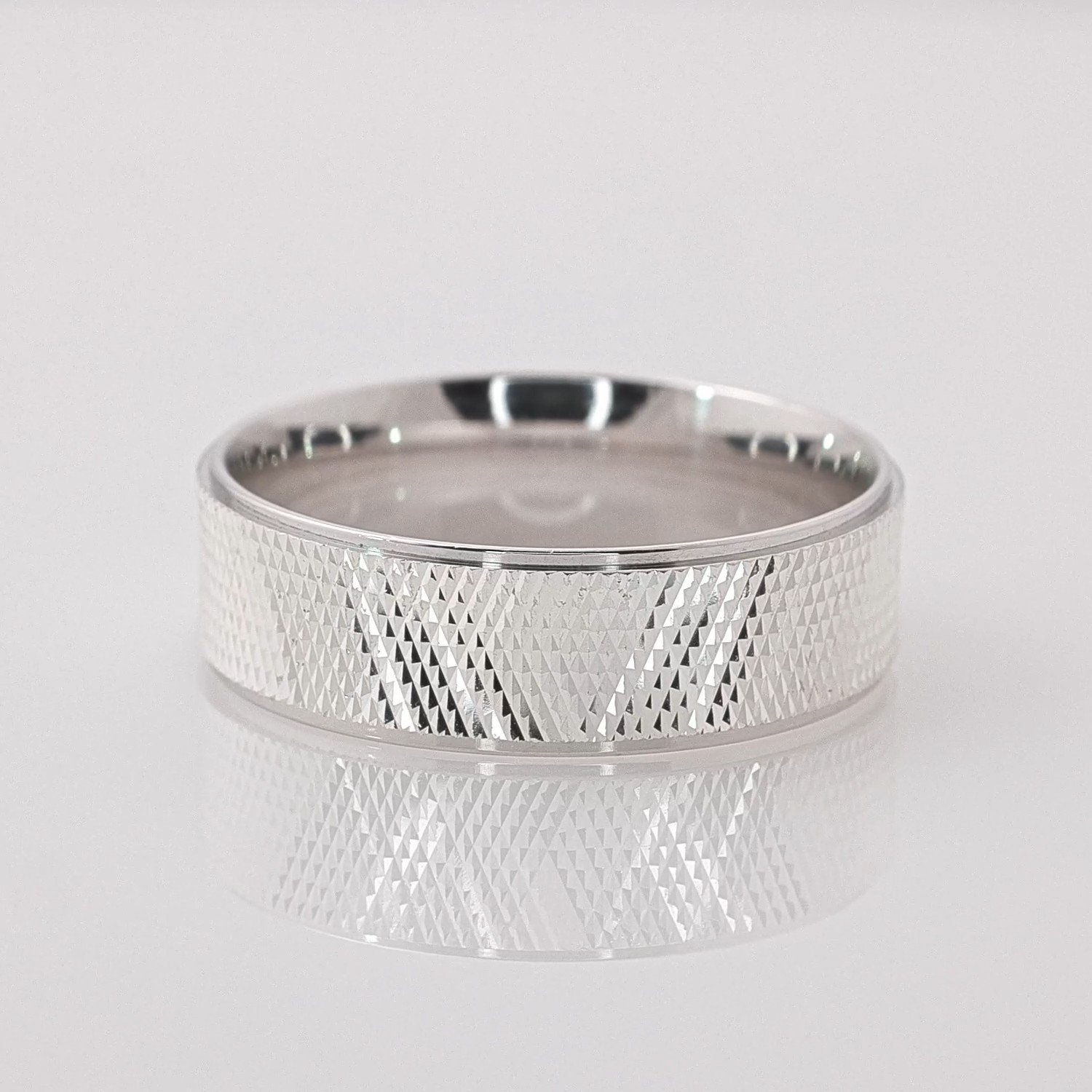 Серебряное обручальное кольцо Comfort fit