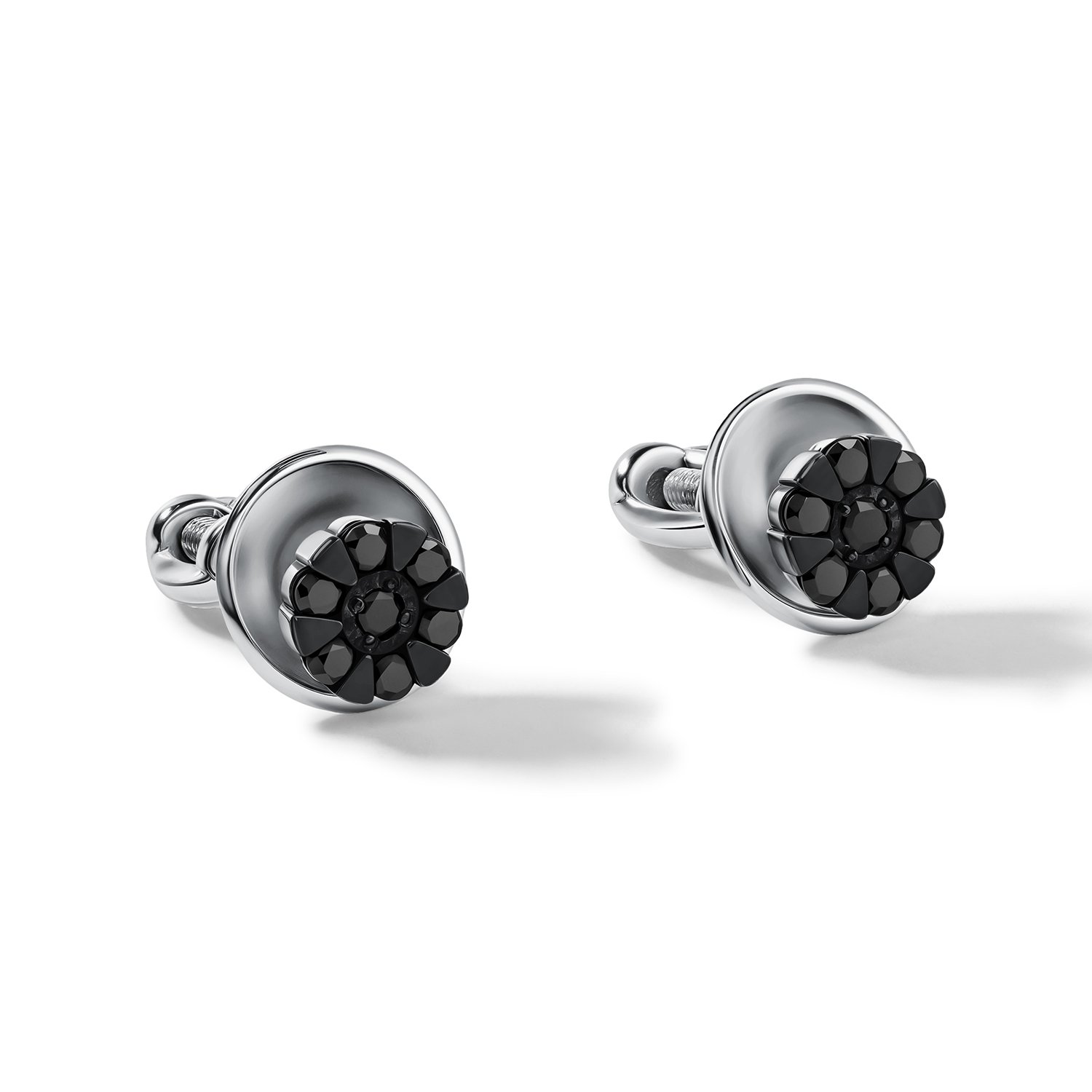 Золотые серьги с черными бриллиантами