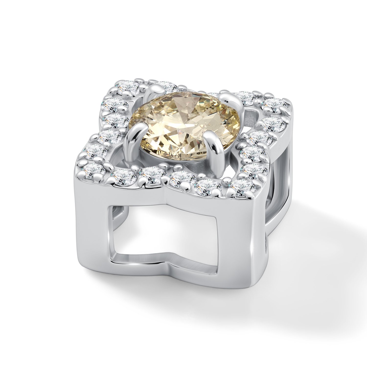 Золотая подвеска с бриллиантами