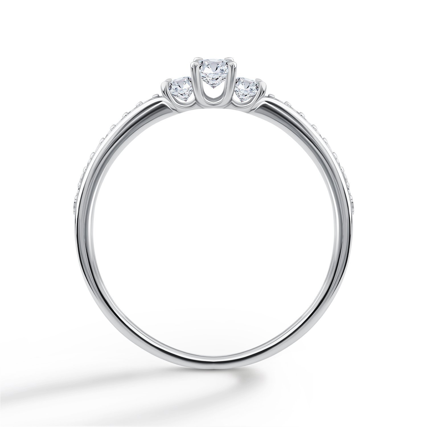 Золотое кольцо с бриллиантами