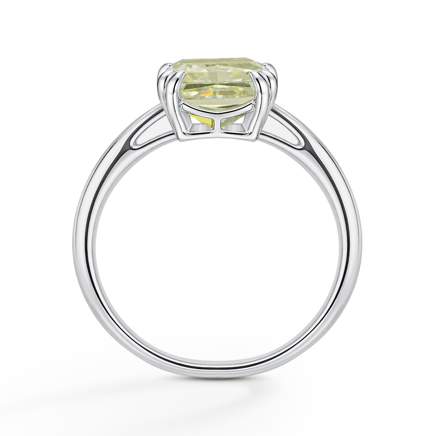 Серебряное кольцо с фианитами