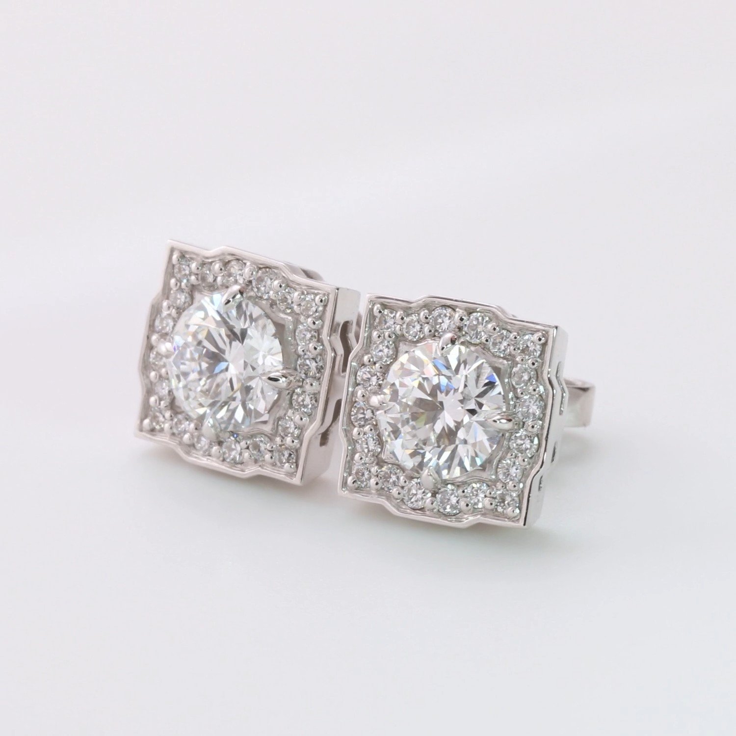 Золотые серьги SMART DIAMONDS 2,58 карата