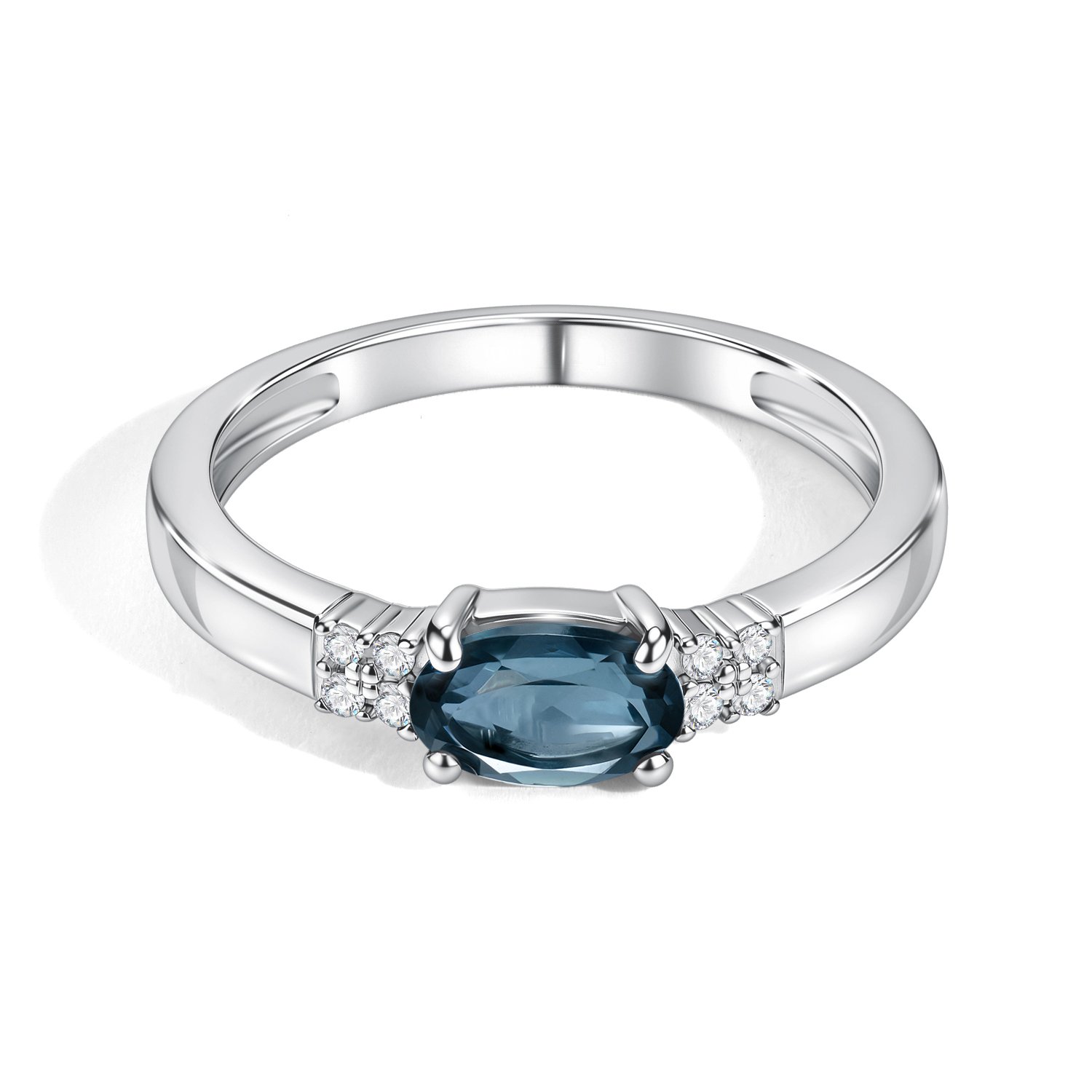 Золотое кольцо с топазом London и бриллиантами