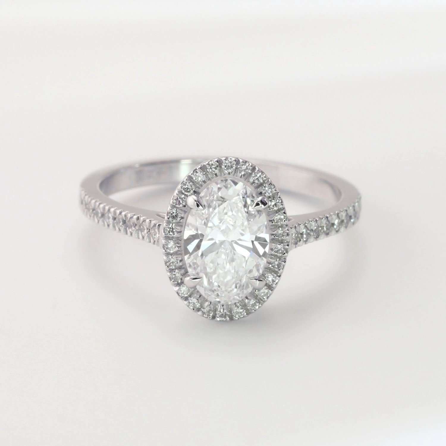 Фото «Золотое кольцо SMART DIAMONDS 1,57 карата»