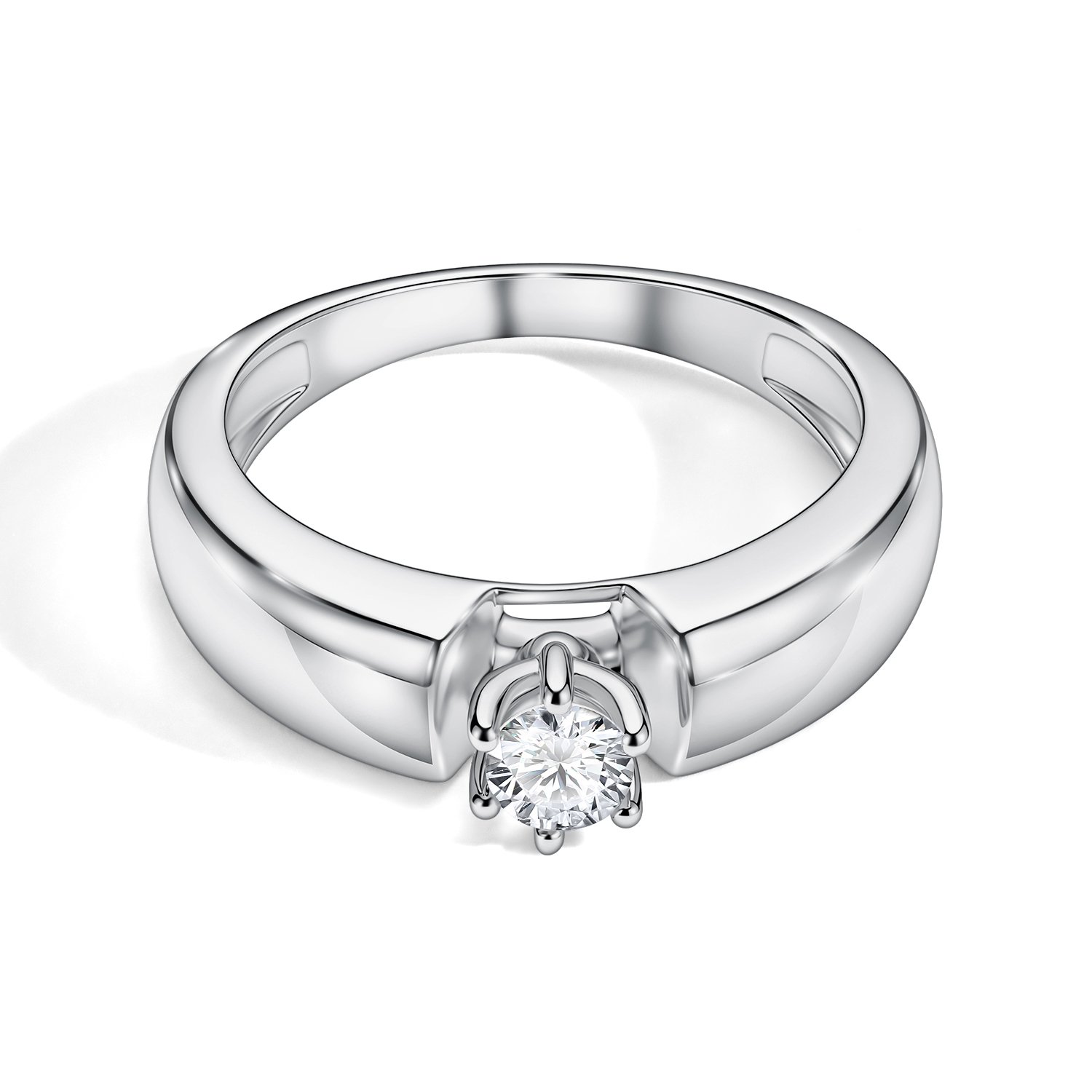 Золотое кольцо с бриллиантом