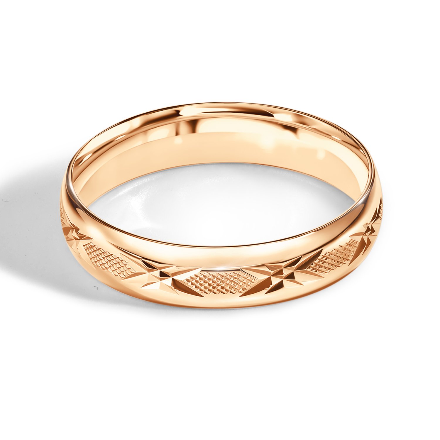 Золотое обручальное кольцо