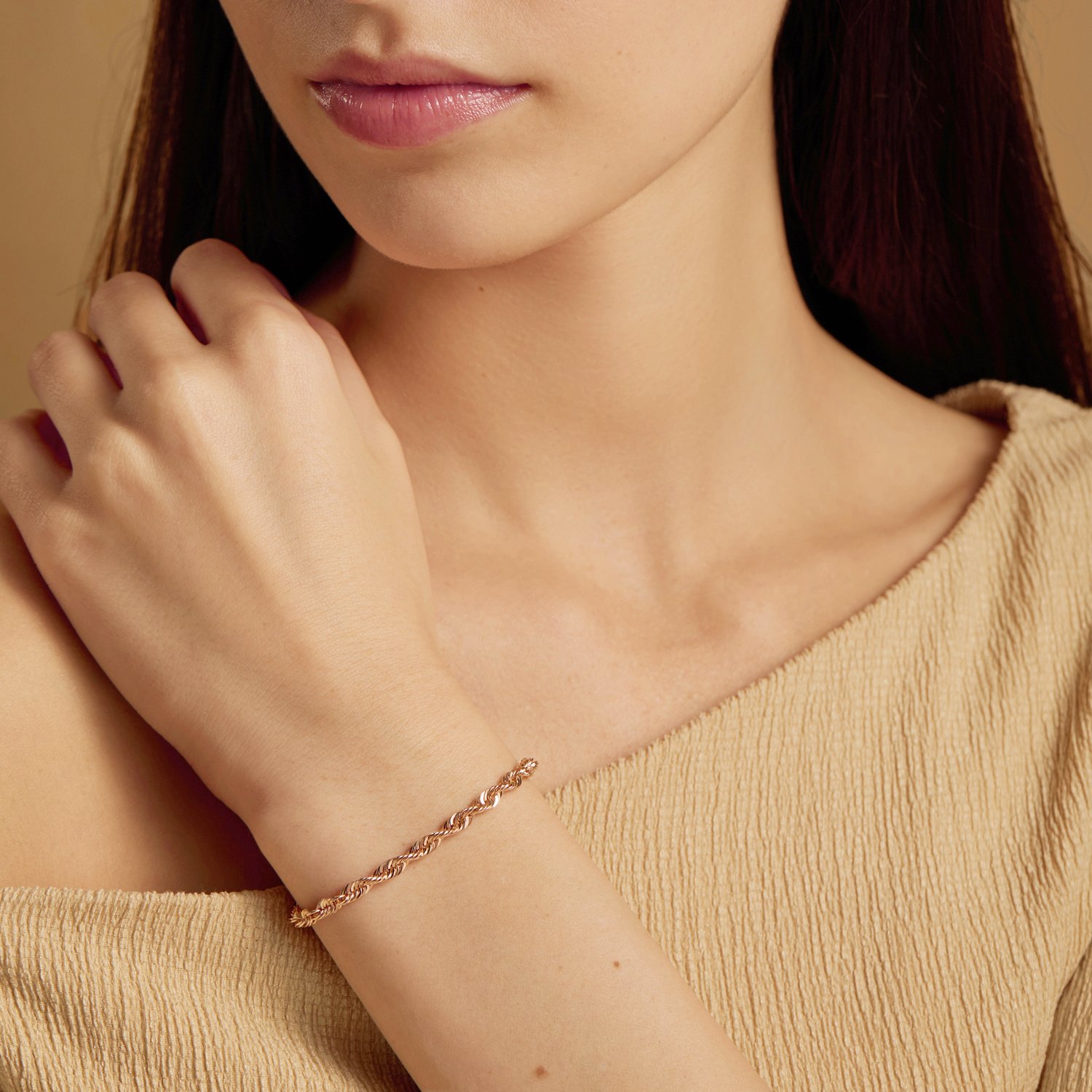 Золотой браслет облегченный