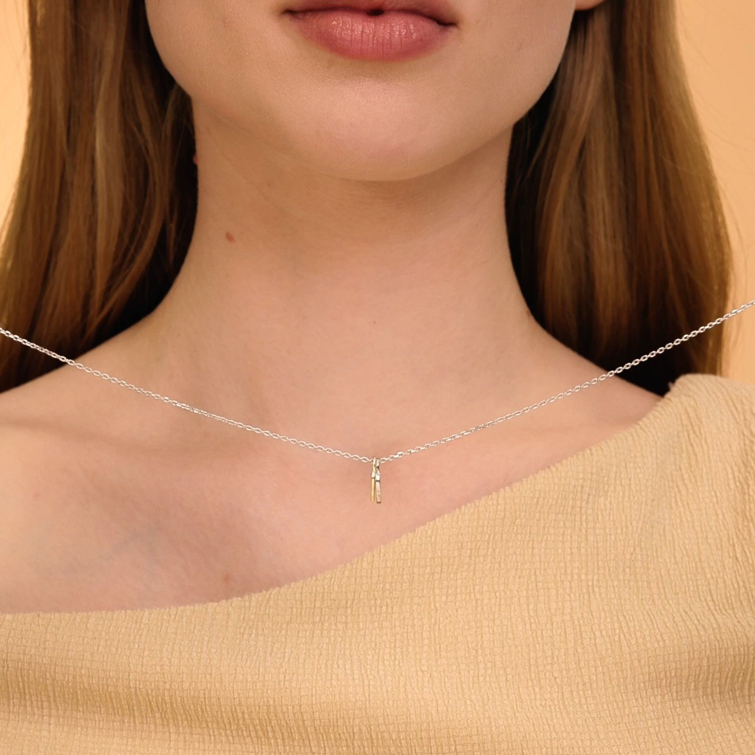Фото «Серебряное колье с фианитами»