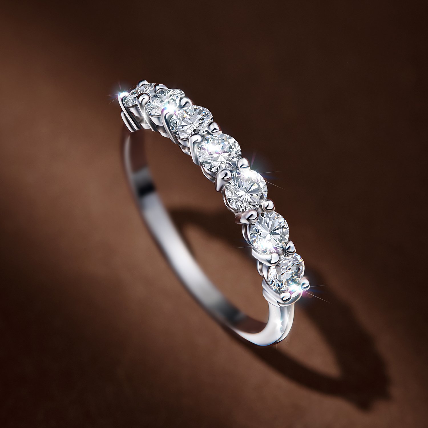 Золотое кольцо с бриллиантами