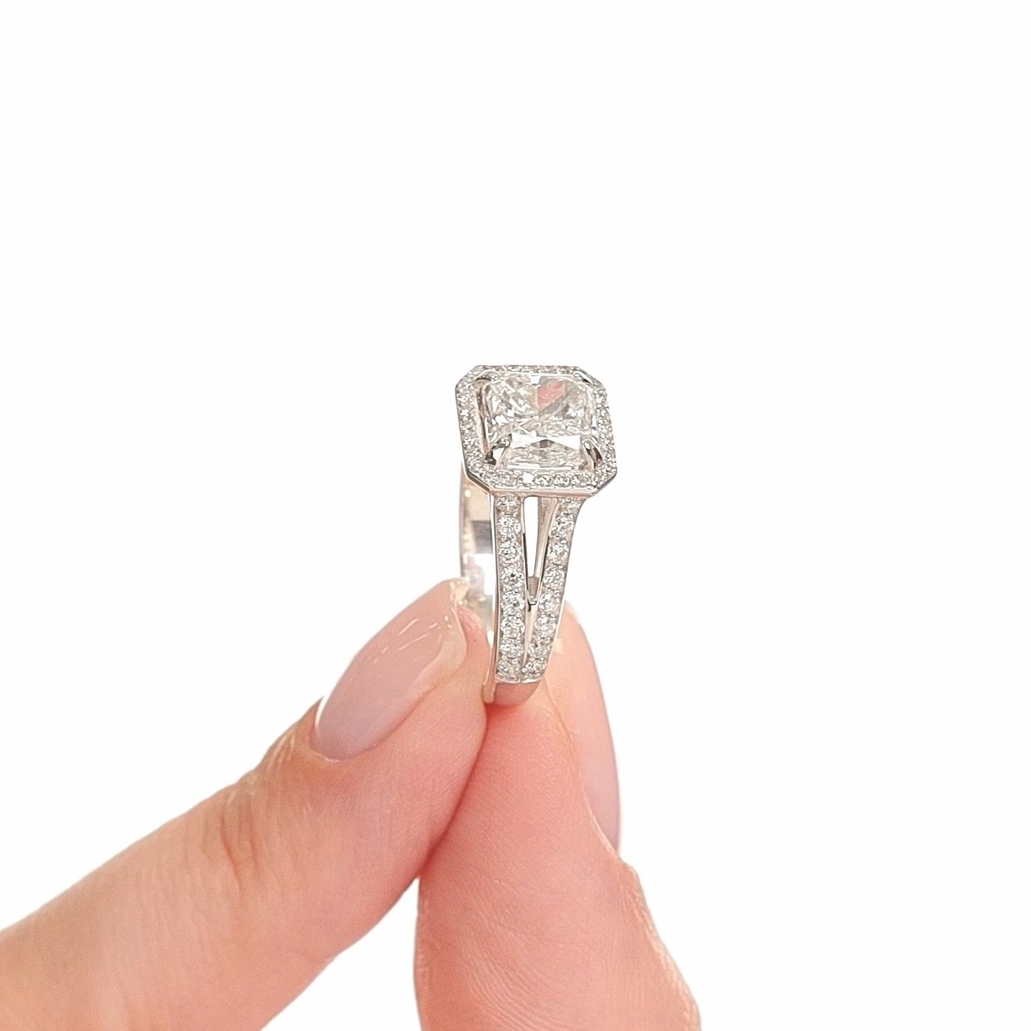 Золотое кольцо SMART DIAMONDS 2,63 карата