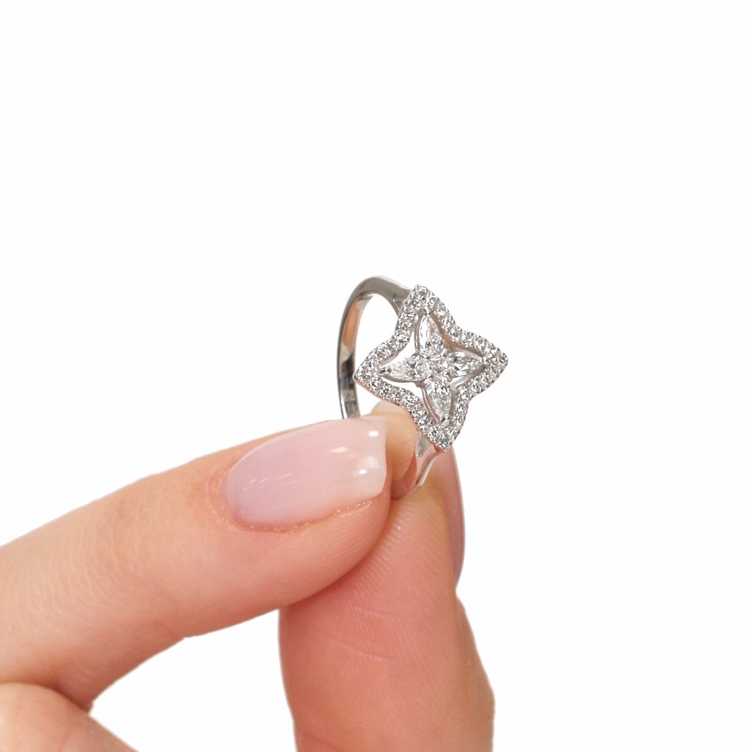 Фото «Золотое кольцо SMART DIAMONDS 0,42 карата»