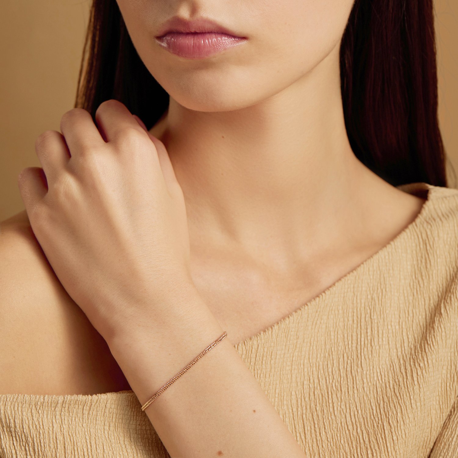 Золотой браслет облегченный