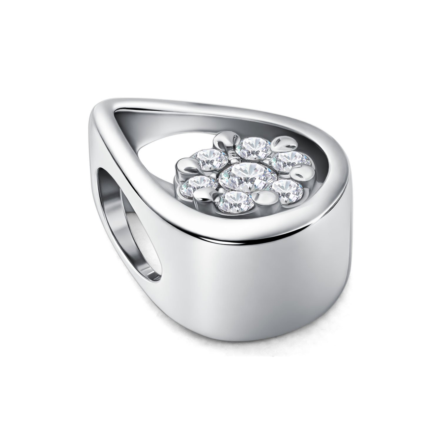 Золотая подвеска с бриллиантами