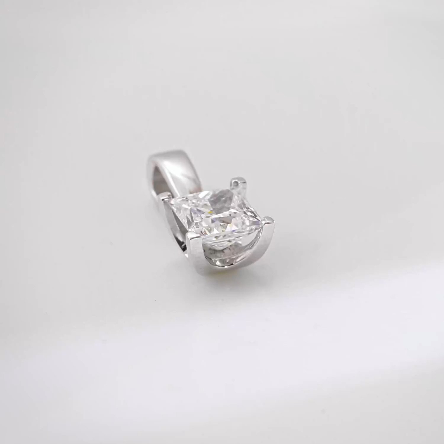 Золотая подвеска SMART DIAMONDS 0,54 карата