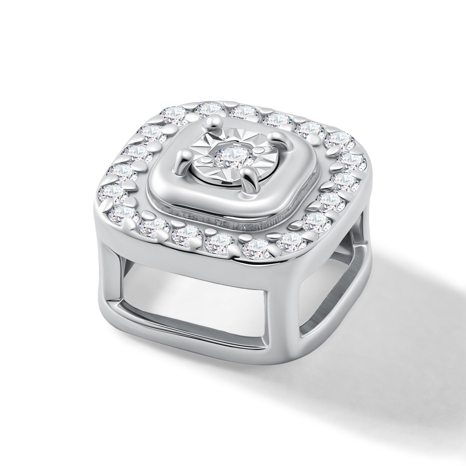 Золотая подвеска с бриллиантами