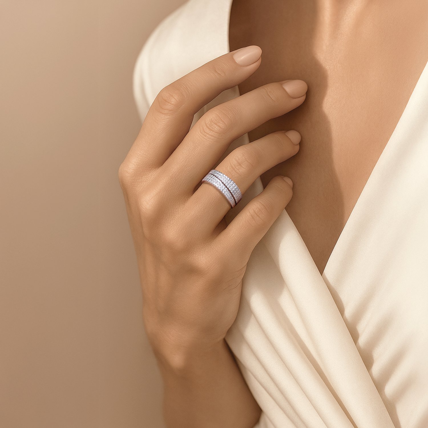 Серебряное кольцо с фианитами