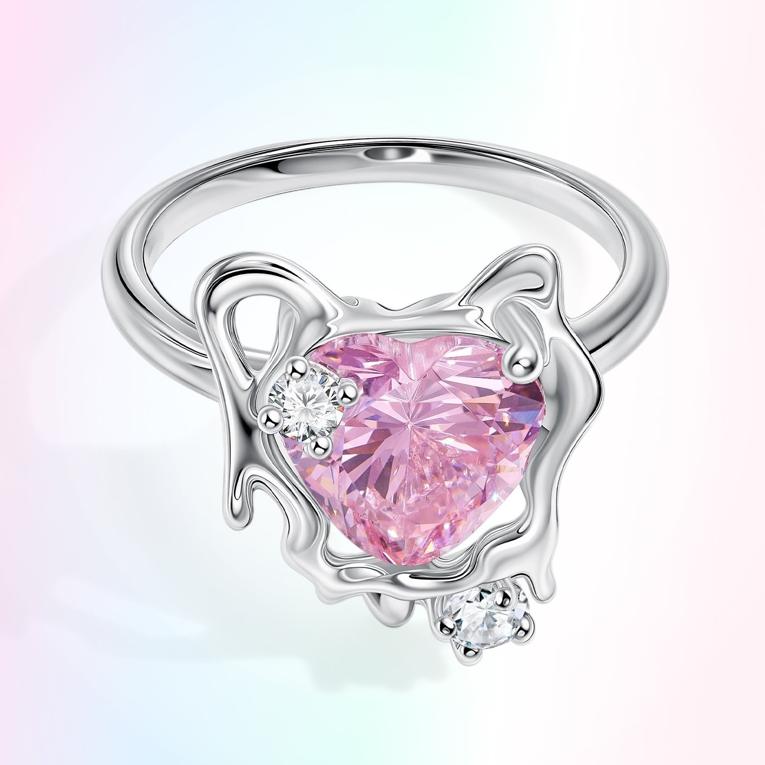 Серебряное кольцо с фианитами