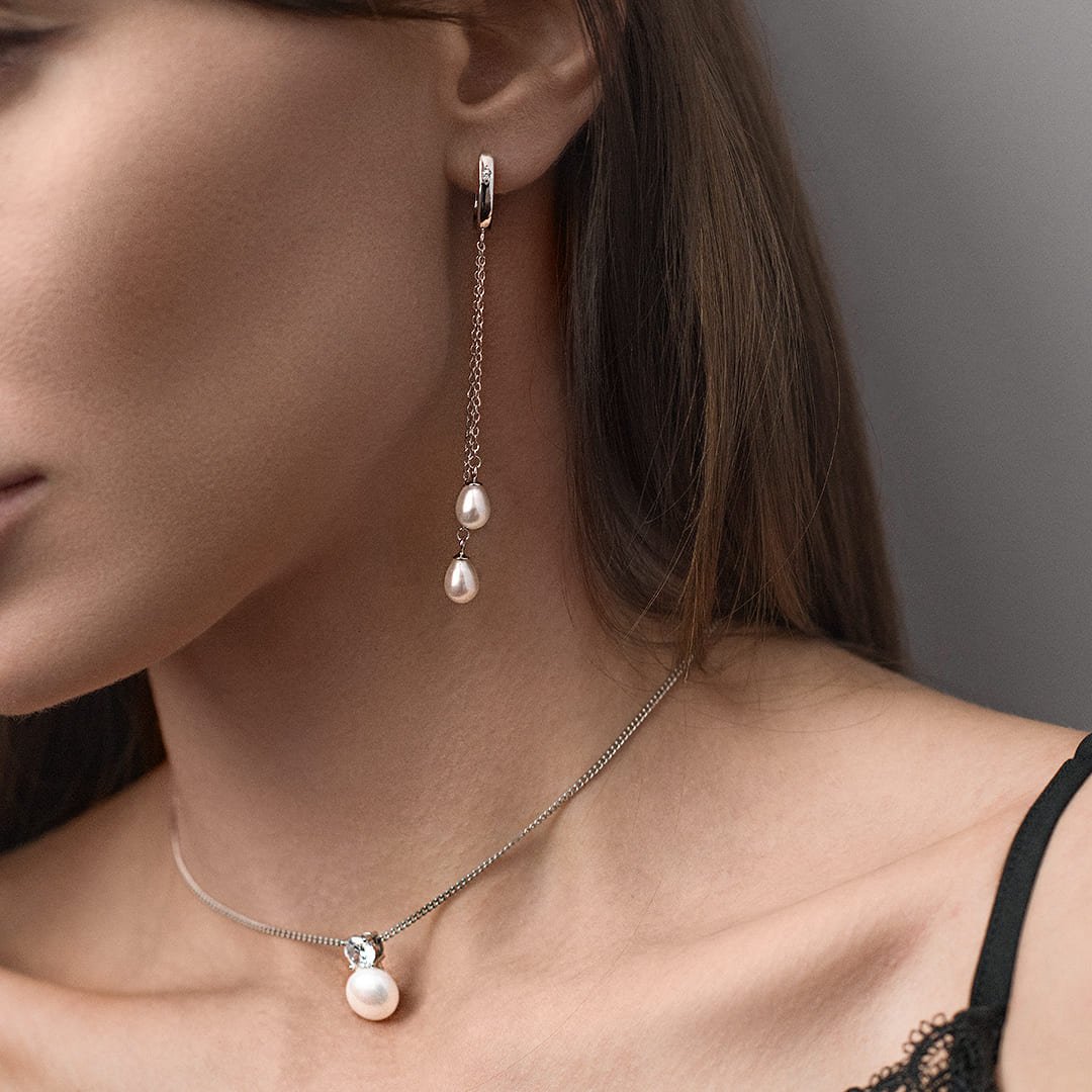 Серебряные серьги с жемчугом и фианитами