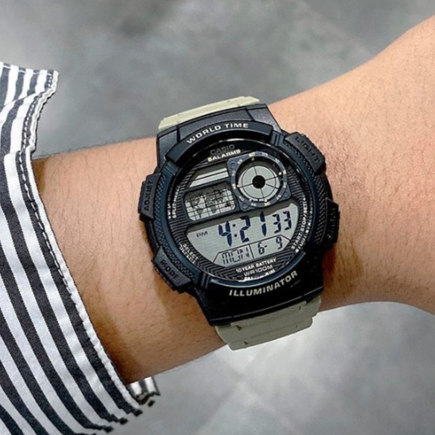 Наручные часы CASIO COLLECTION AE-1000W-5A