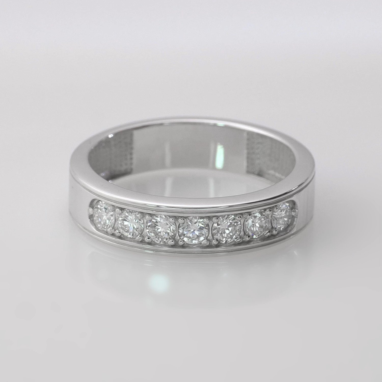 Фото «Золотое обручальное кольцо SMART DIAMONDS 0,43 карата»