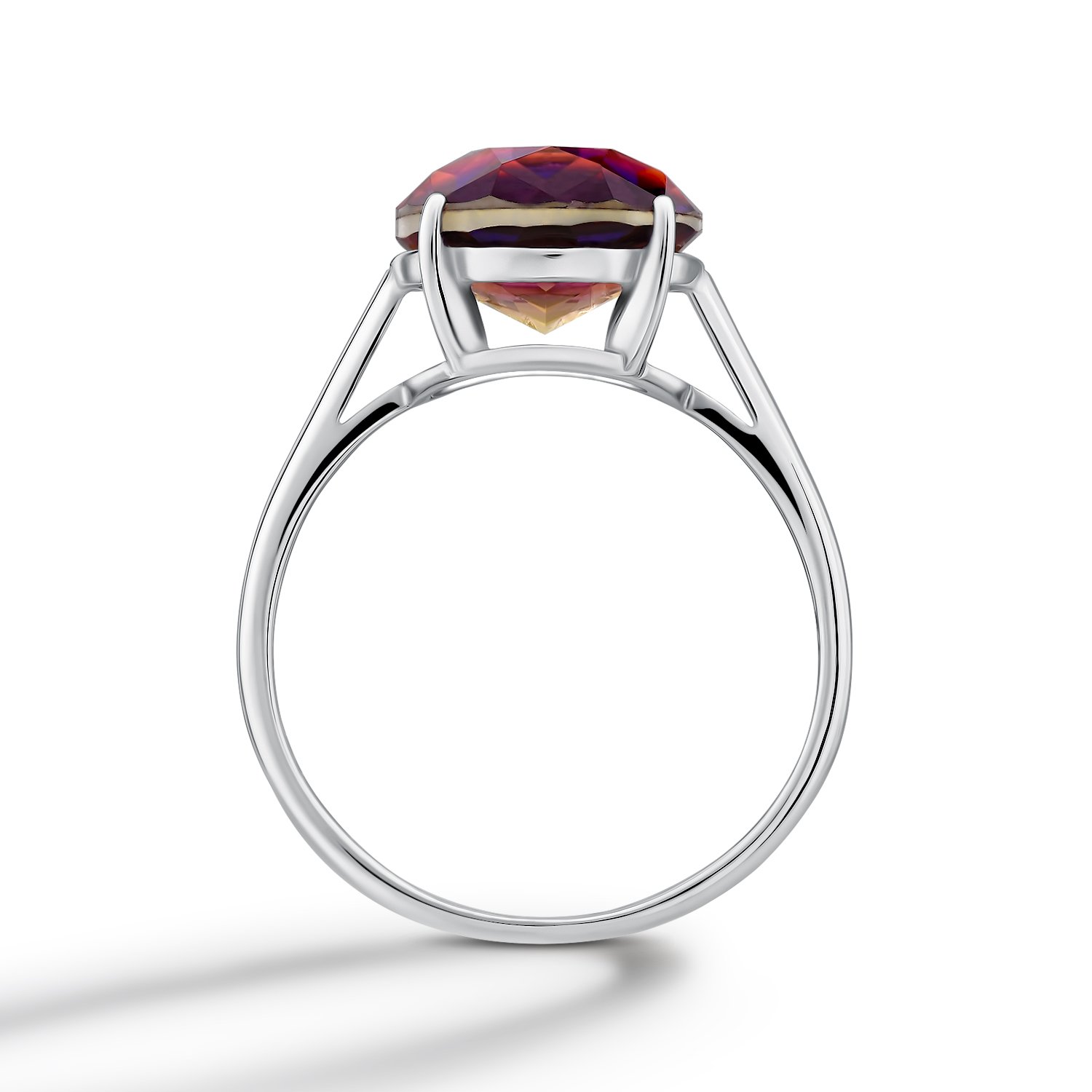 Серебряное кольцо с фианитом