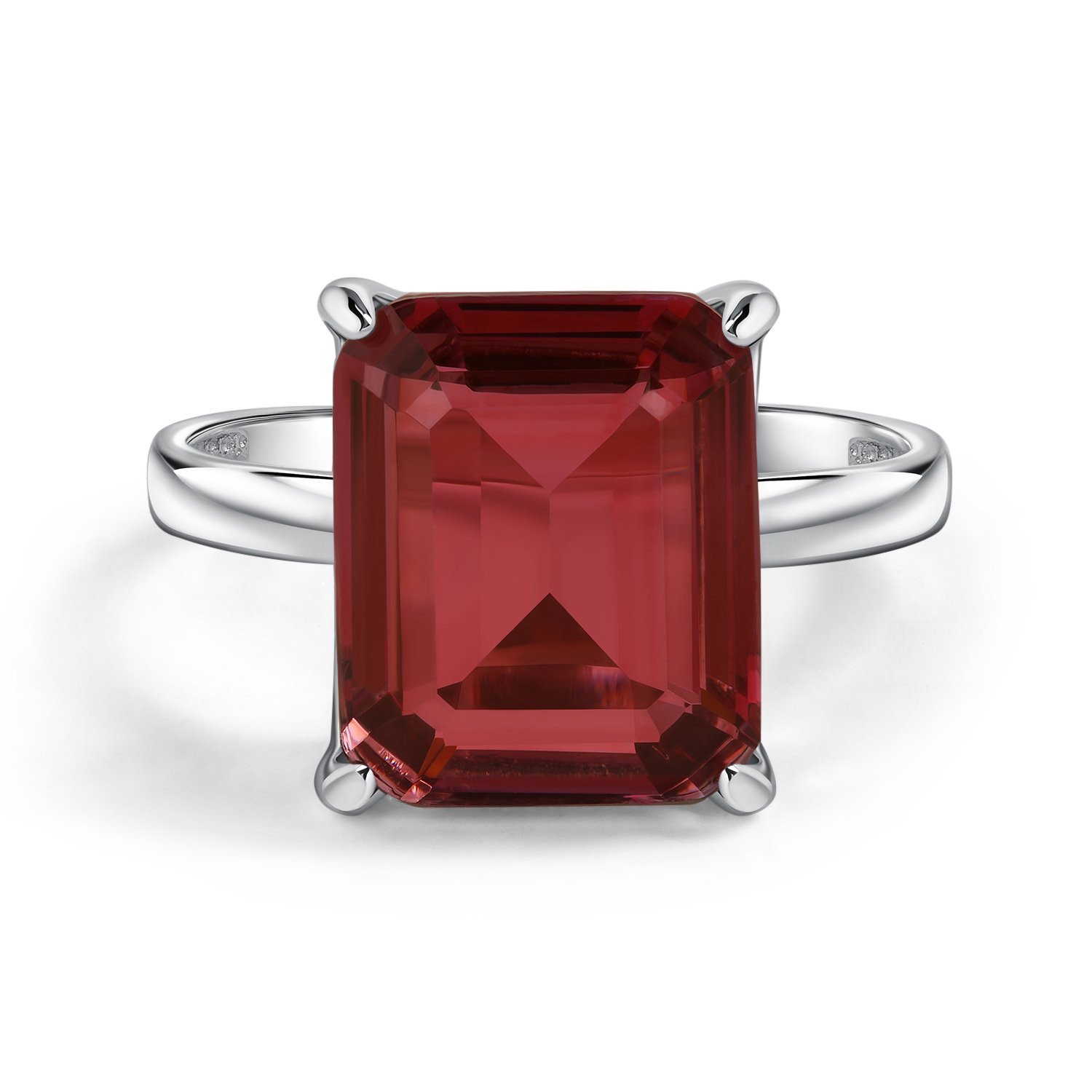 Серебряное кольцо с фианитом