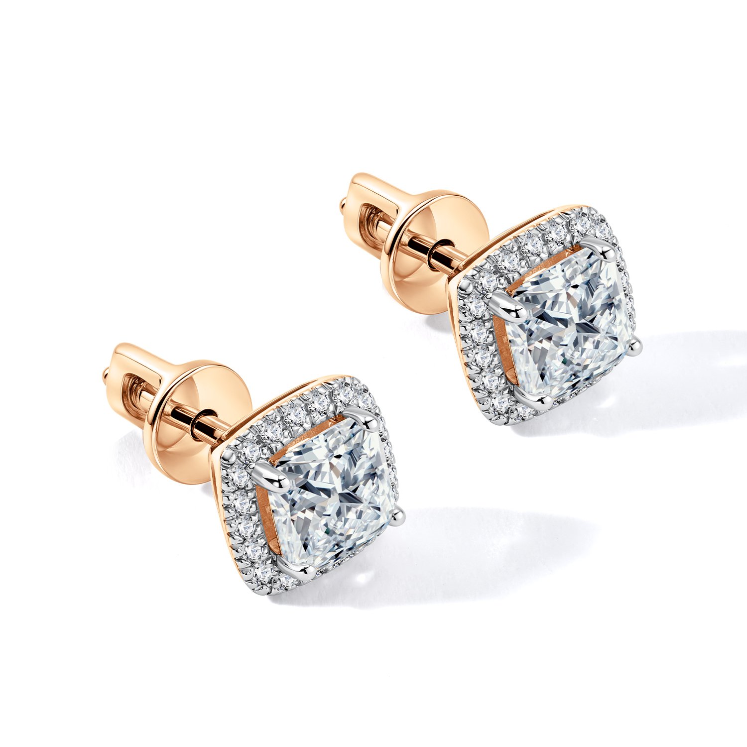 Золотые серьги с бриллиантами выращенными