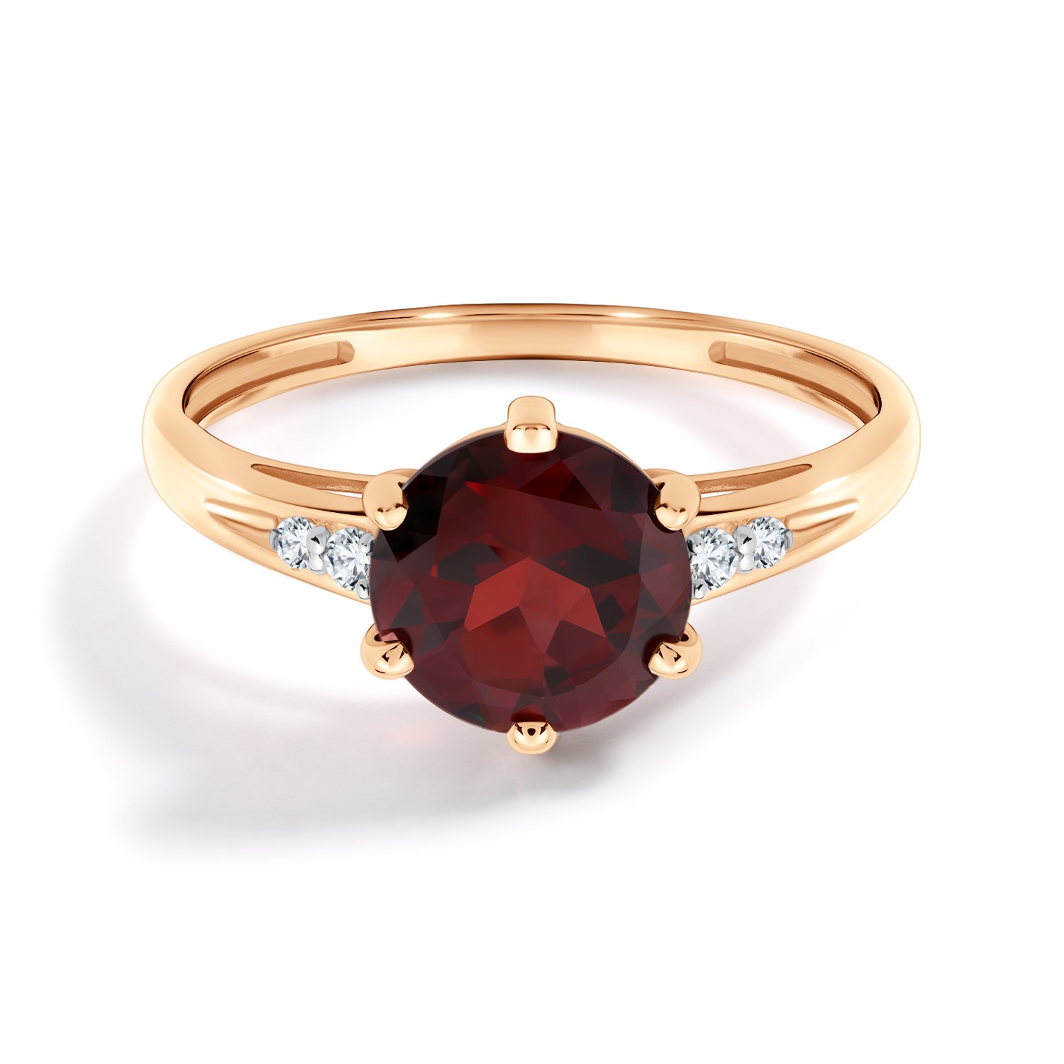 Золотое кольцо с гранатом и бриллиантами