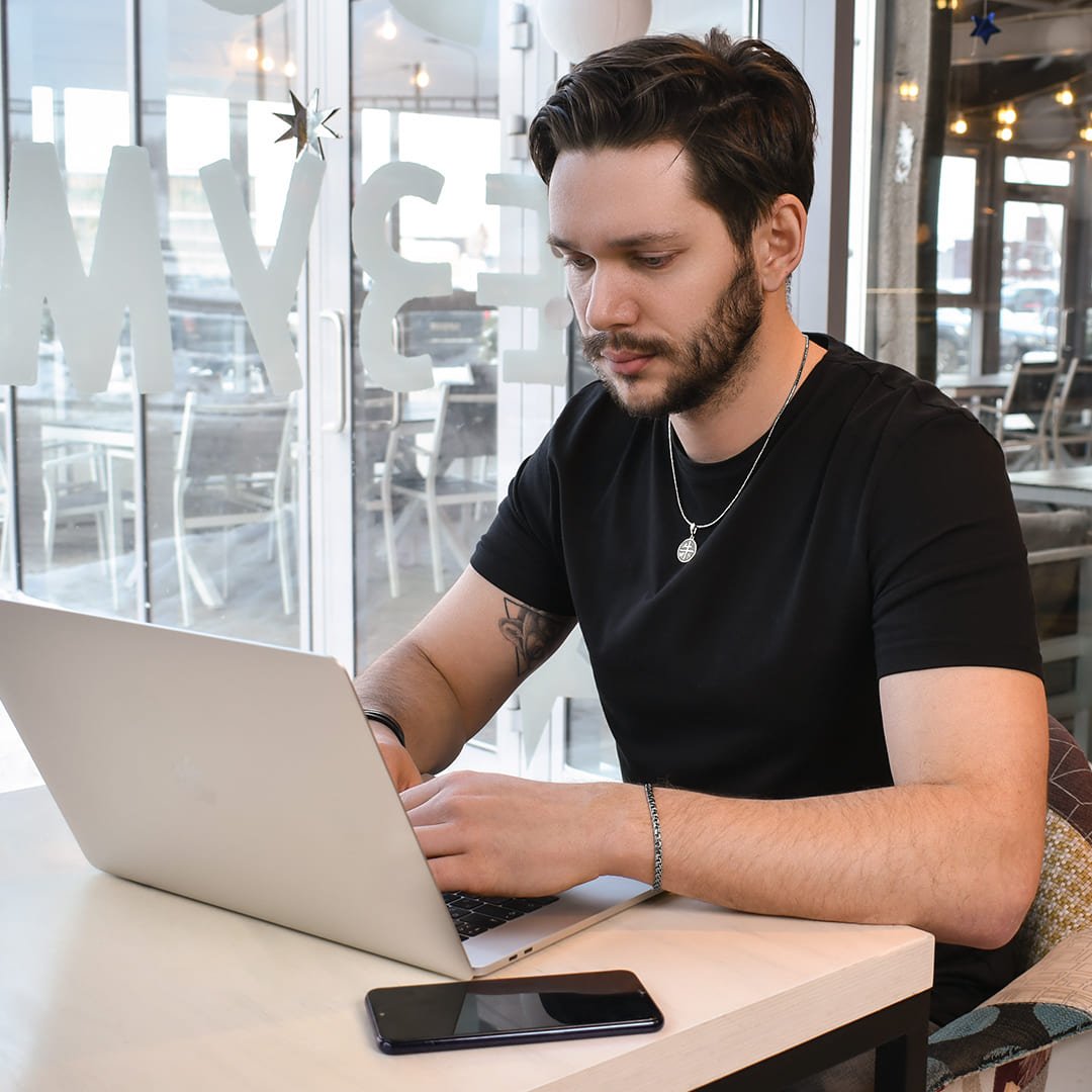 Серебряная цепочка ручного плетения сколоченная в круг Византийская