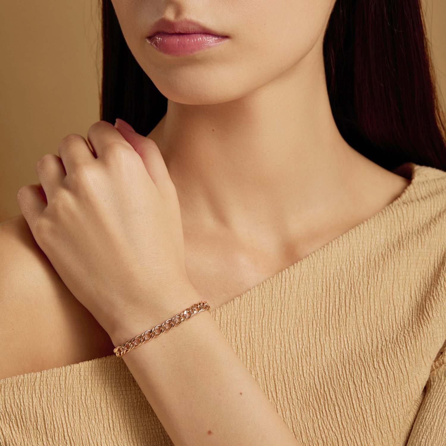 Золотой браслет облегченный