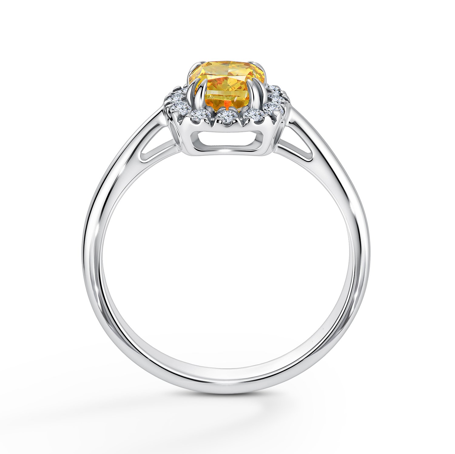 Золотое кольцо с бриллиантами выращенными