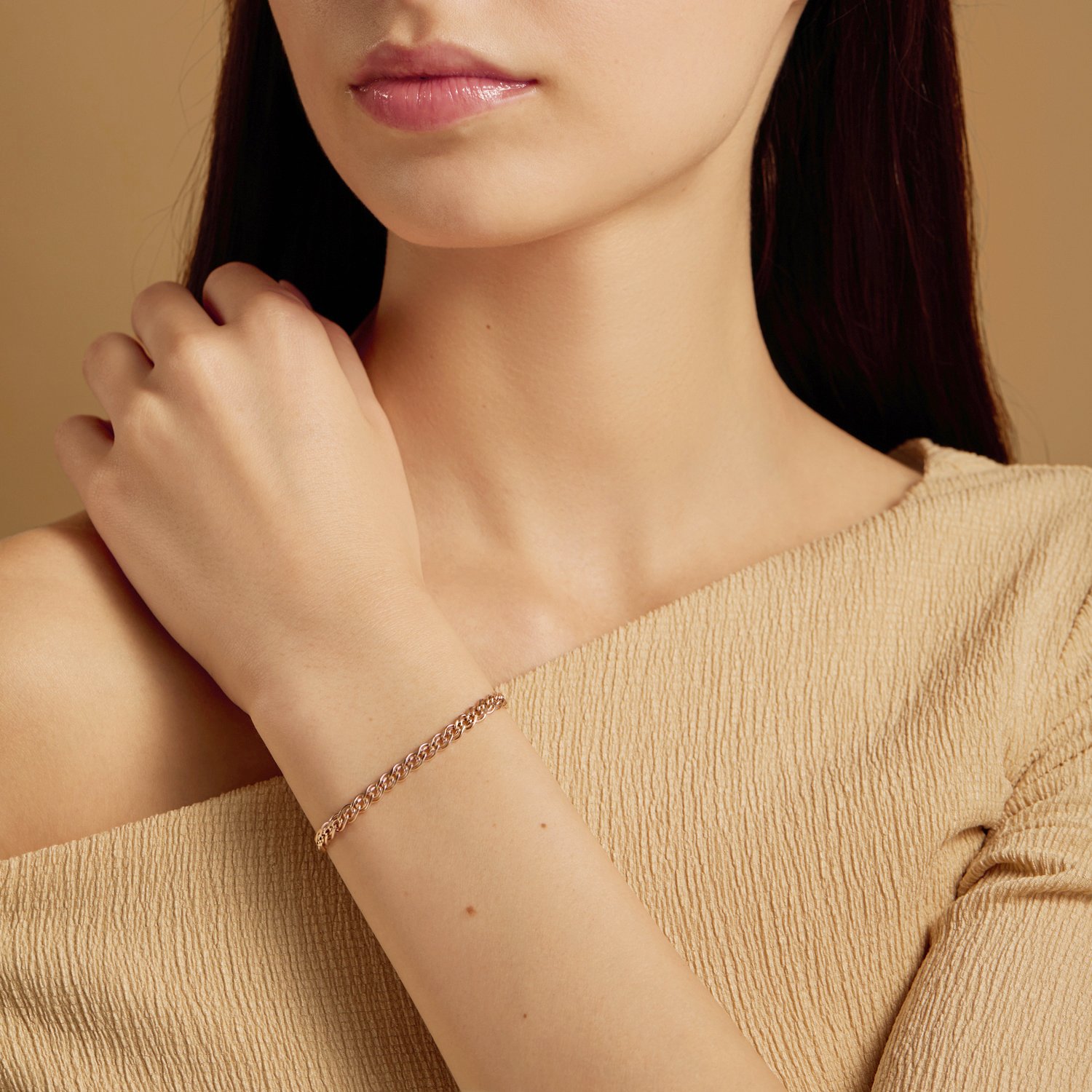 Золотой браслет облегченный