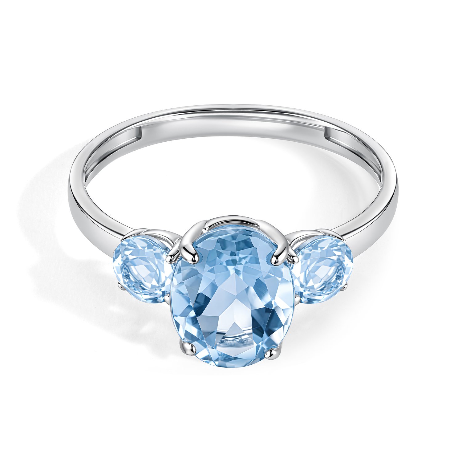 Золотое кольцо с топазами Sky