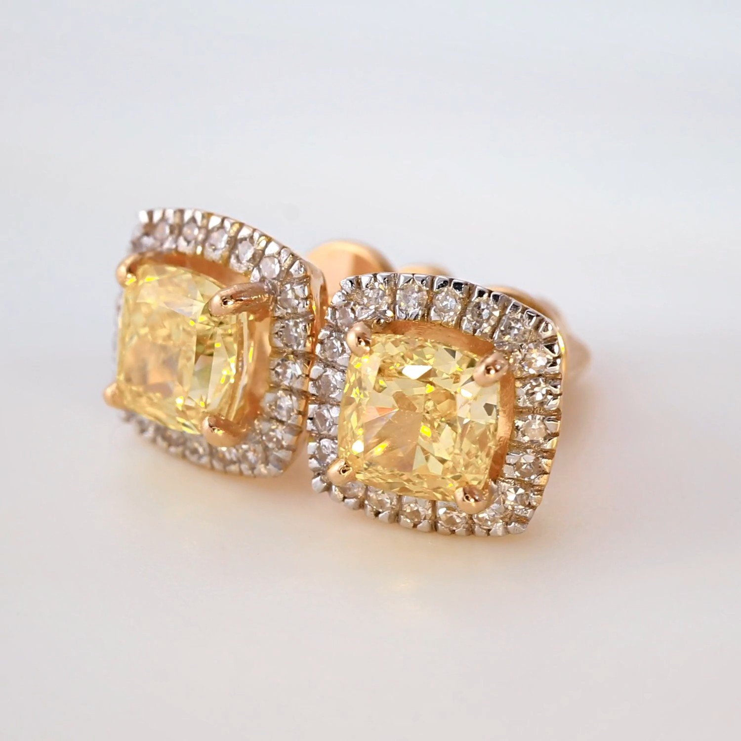 Фото «Золотые серьги SMART DIAMONDS 1,8 карата»