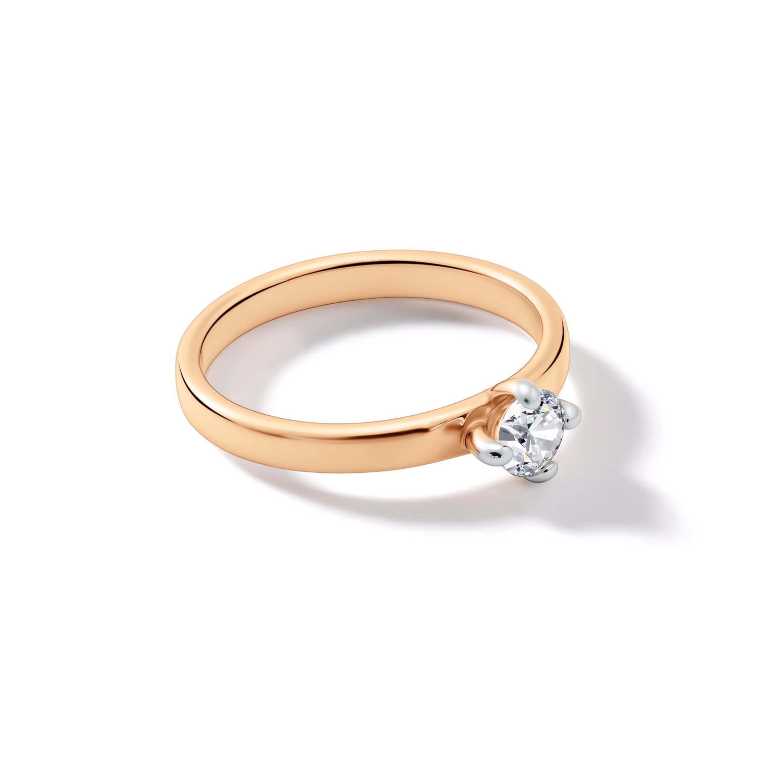 Золотая подвеска с бриллиантом