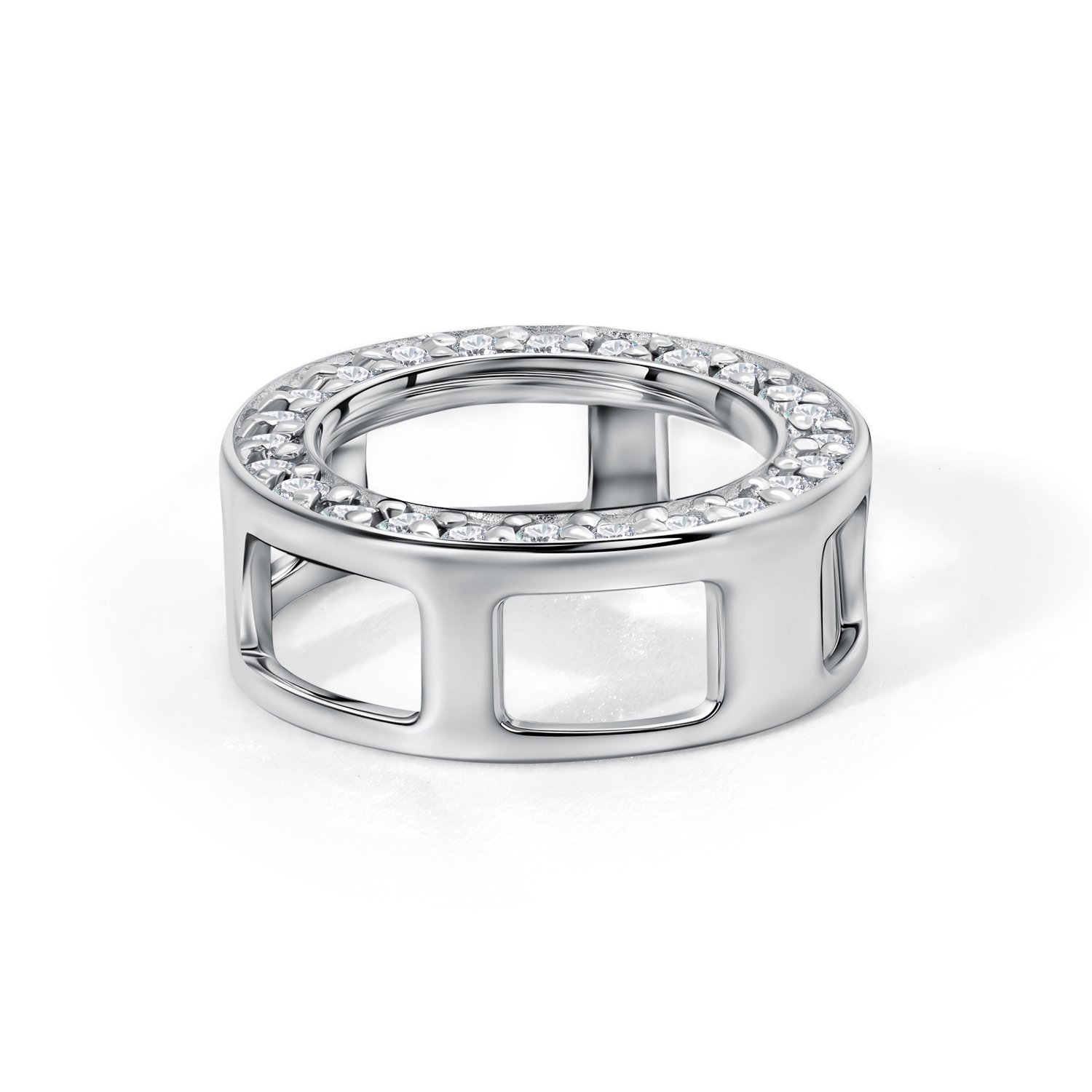 Золотая подвеска с бриллиантами