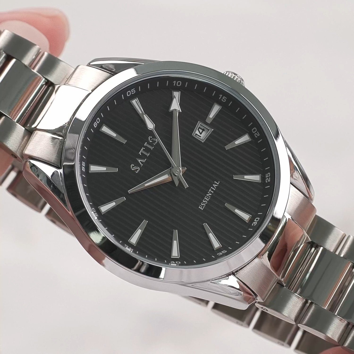 Фото «Наручные часы SATIS ESSENTIAL»