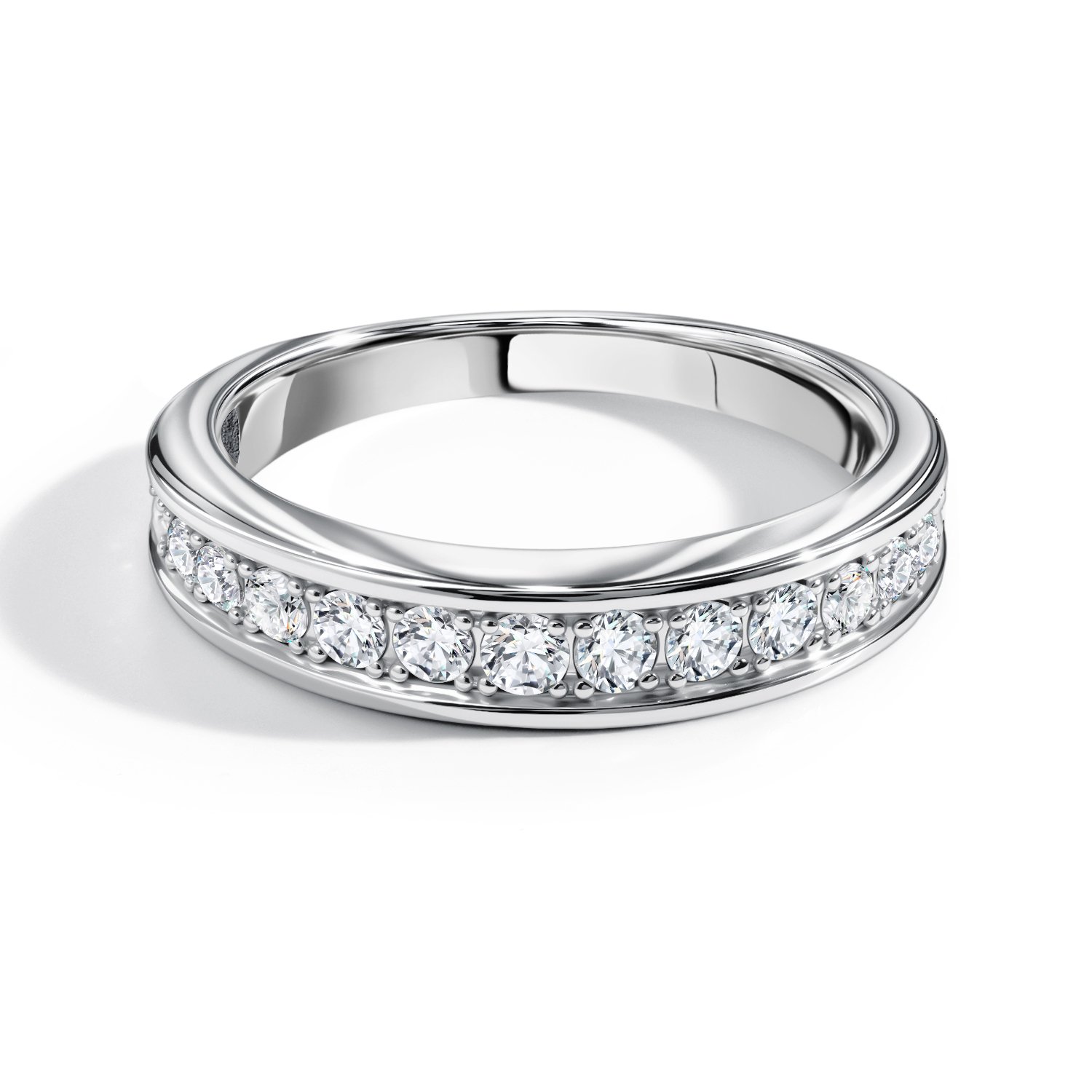 Золотое кольцо с бриллиантами