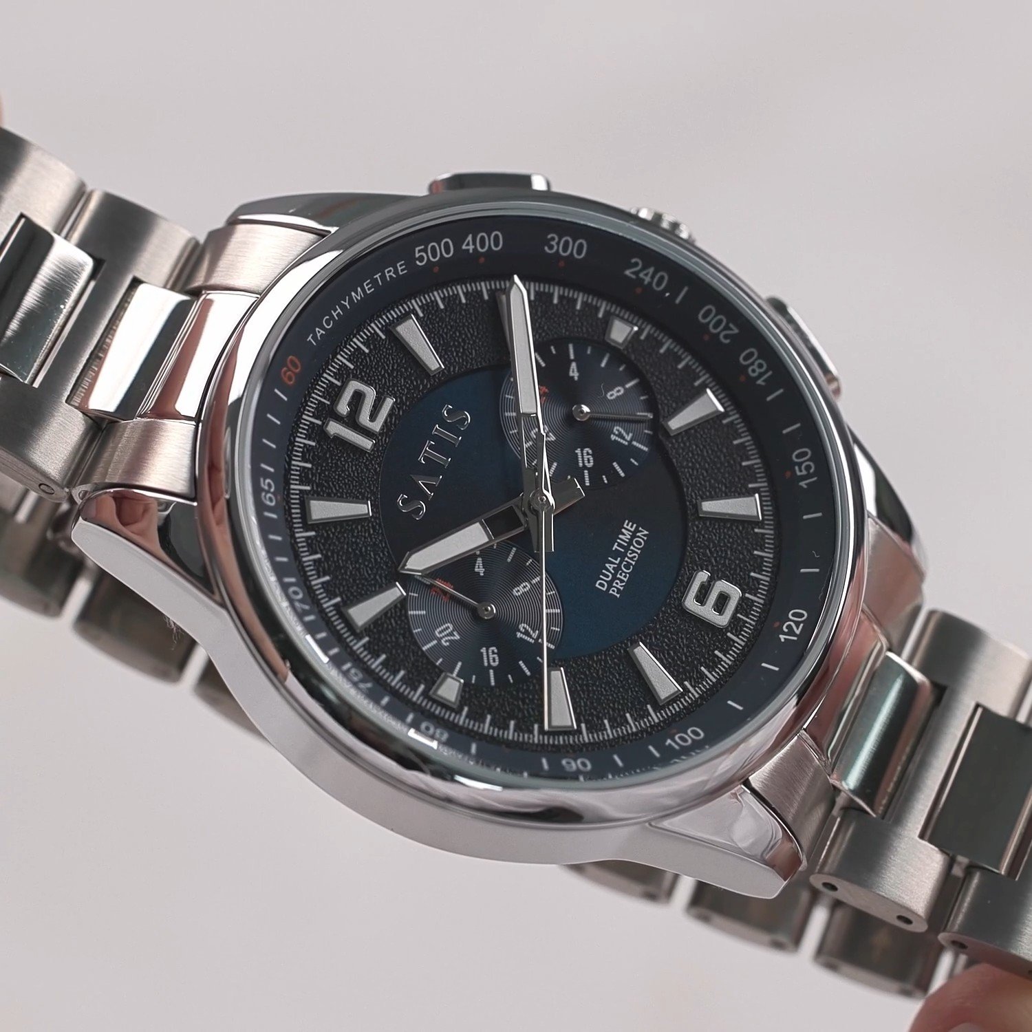 Фото «Наручные часы SATIS PRECISION»