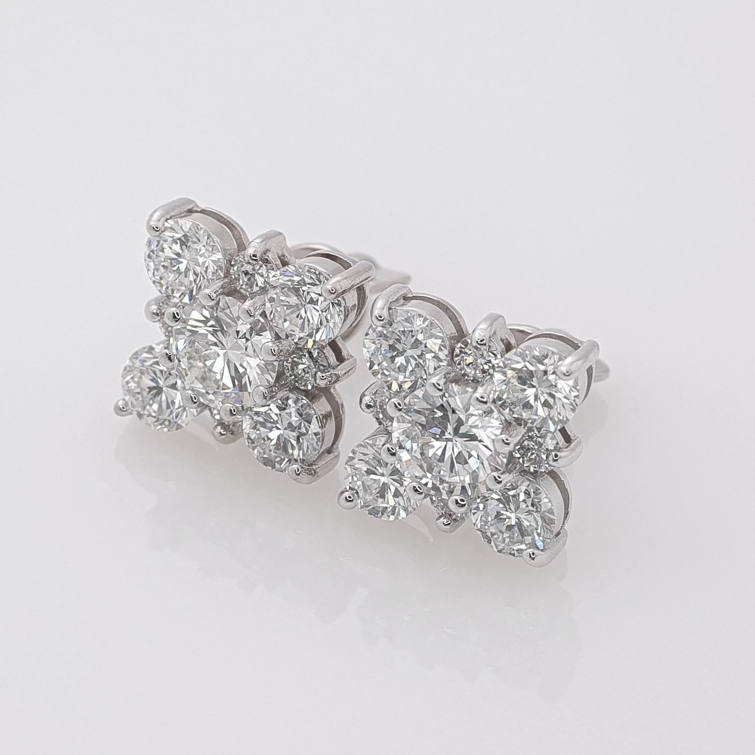 Золотые серьги SMART DIAMONDS 2,41 карата