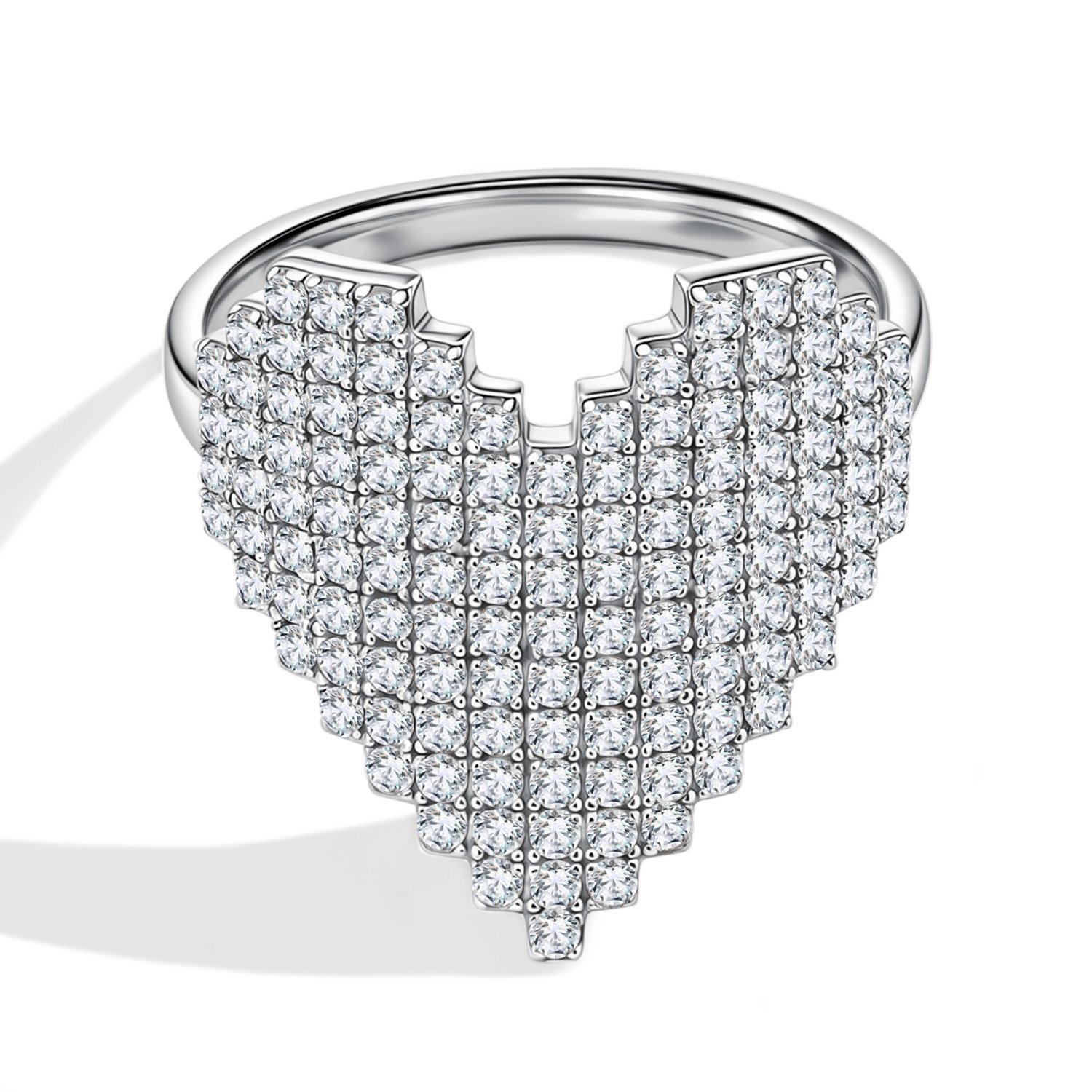 Серебряное кольцо с фианитами