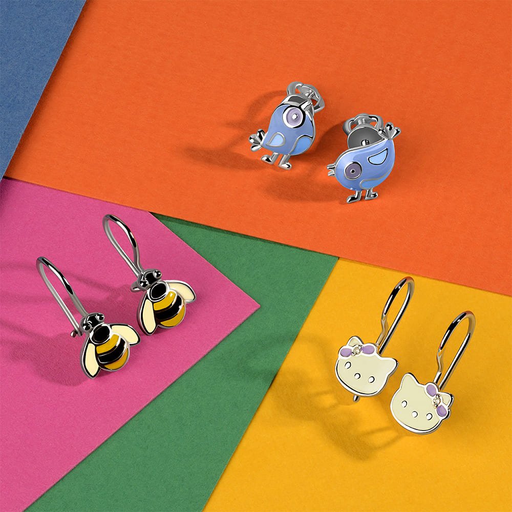 Серьги детские Hello Kitty из серебра с эмалью и фианитами