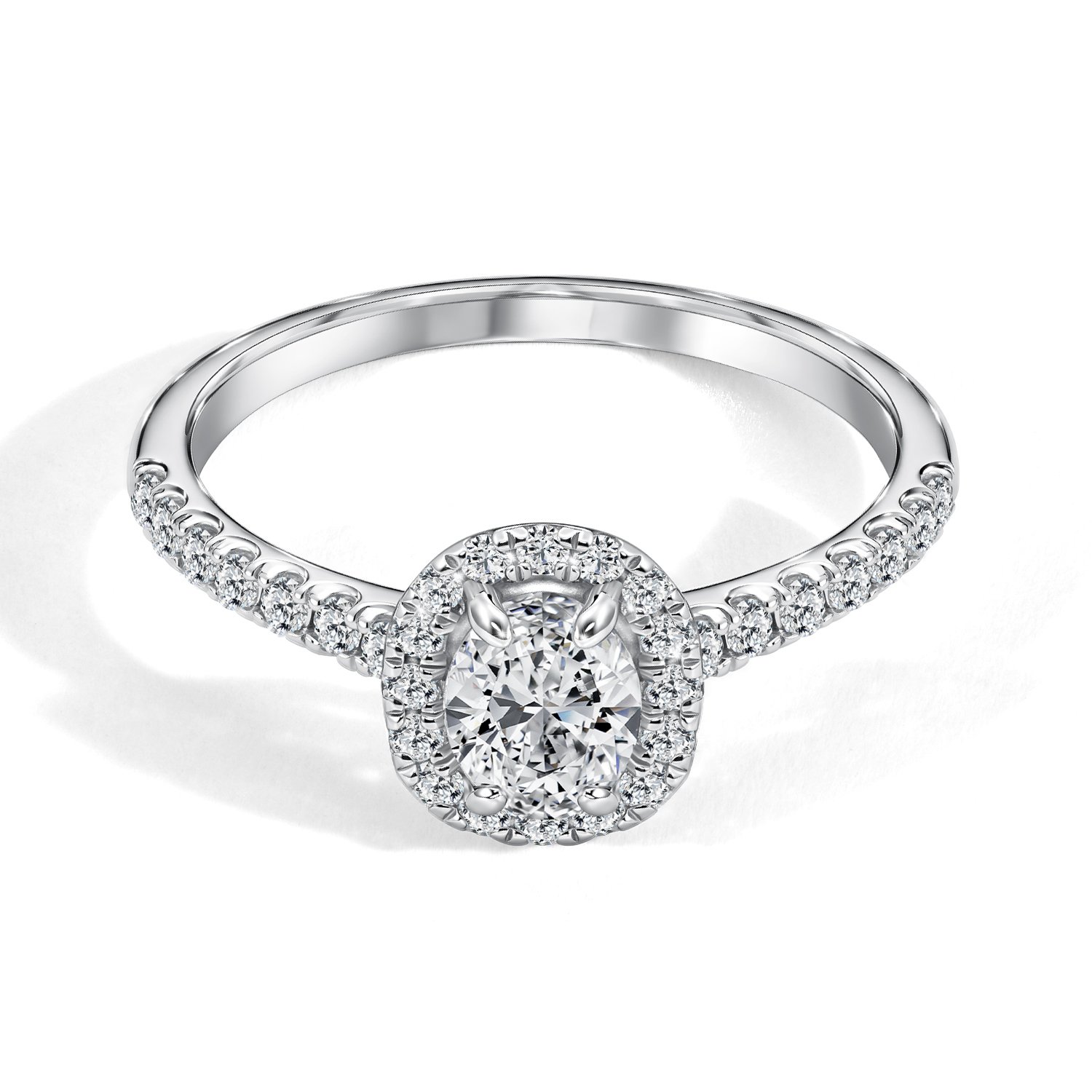 Золотое кольцо с бриллиантами выращенными